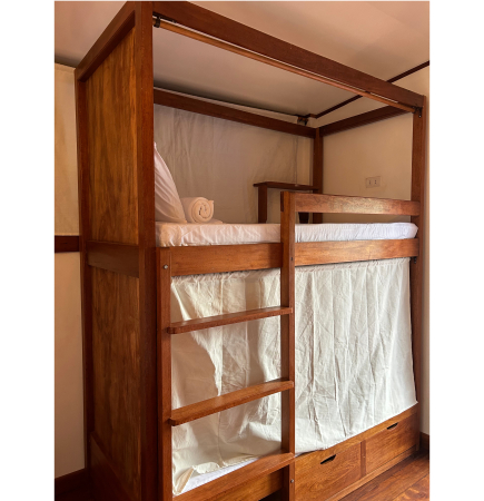 Surf Traveler Single bed space